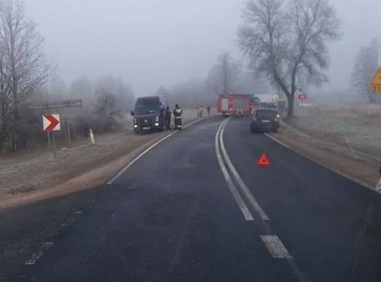 Gmina Wiśniew: Zderzyły się cztery samochody - Zdjęcie główne