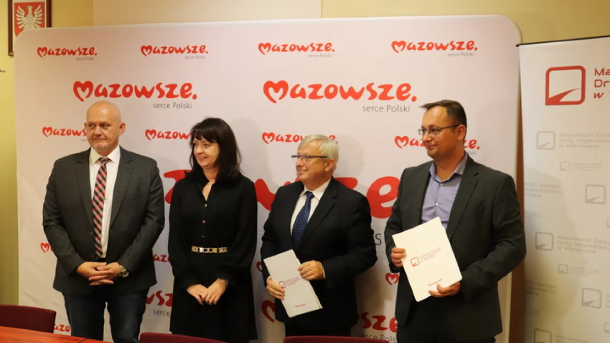 Nowa ścieżka pieszo-rowerowa przy drodze wojewódzkiej 803 - Zdjęcie główne