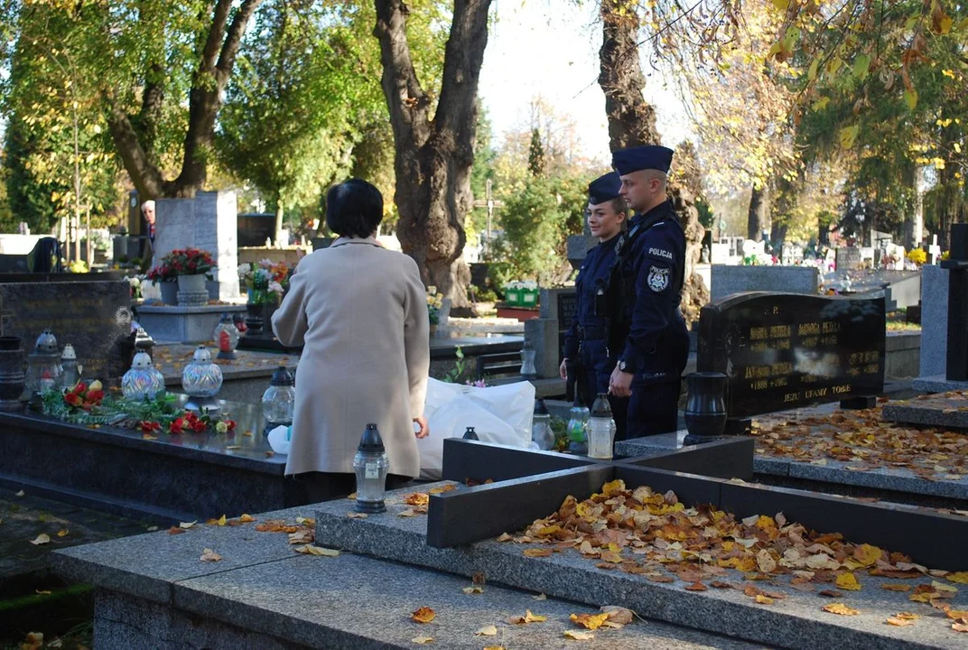 18 wypadków w okresie Wszystkich Świętych - Zdjęcie główne