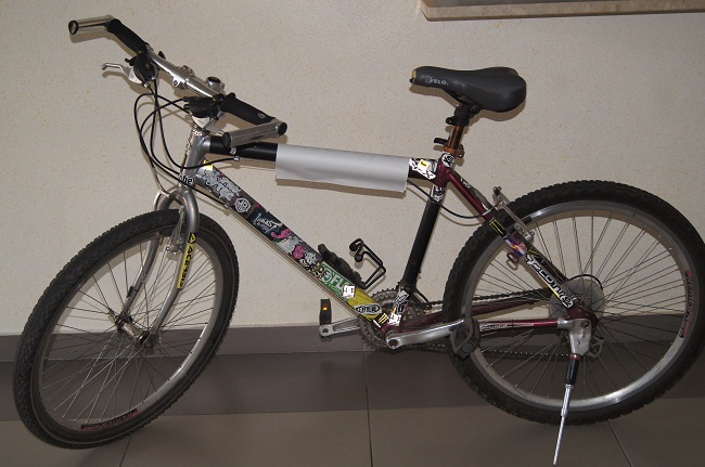 Sportowy rower do odbioru na komendzie - Zdjęcie główne