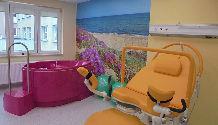 W Szpitalu Wojewódzkim w Siedlcach odbył się pierwszy poród w wodzie - Zdjęcie główne