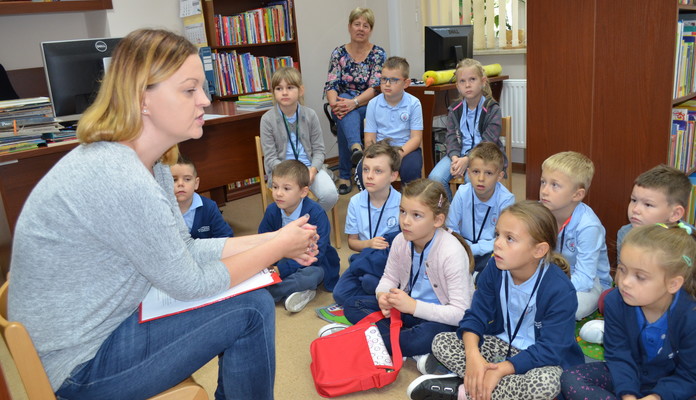 Głośne czytanie w MBP - Zdjęcie główne