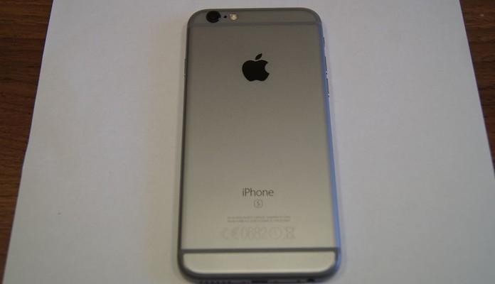 Znaleziono telefon marki Apple iPhones - Zdjęcie główne