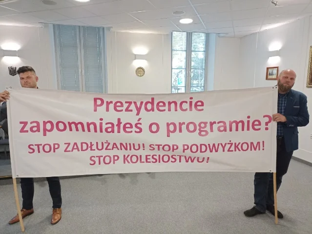 Siedlce toną w długach - Zdjęcie główne