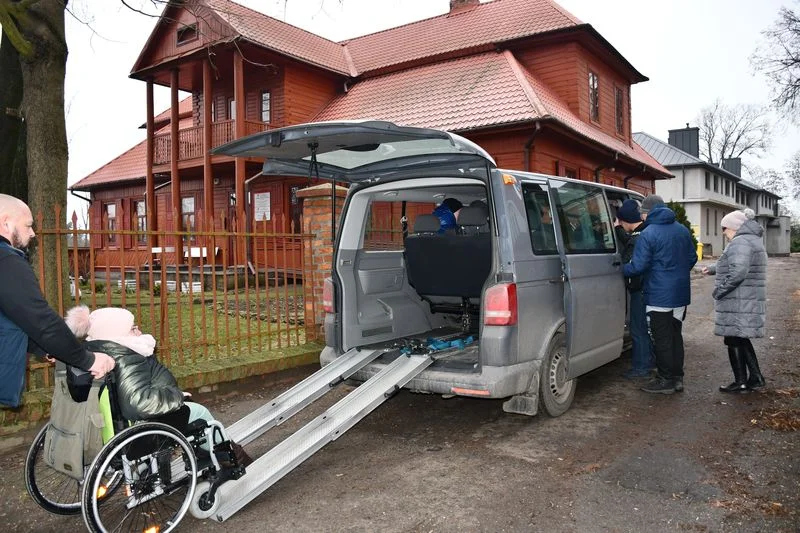 Potrzebny samochód dla niepełnosprawnych - Zdjęcie główne