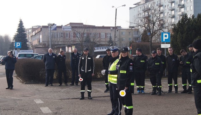 Policjanci szkolili strażaków - Zdjęcie główne