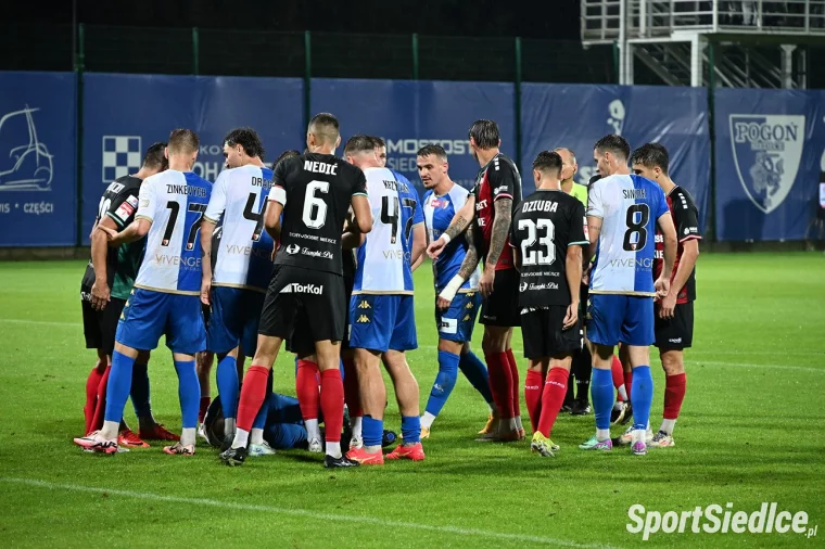 GKS Tychy górą w Siedlcach - Zdjęcie główne