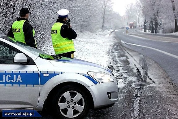 Siedlecka policja przestrzega kierowców - Zdjęcie główne