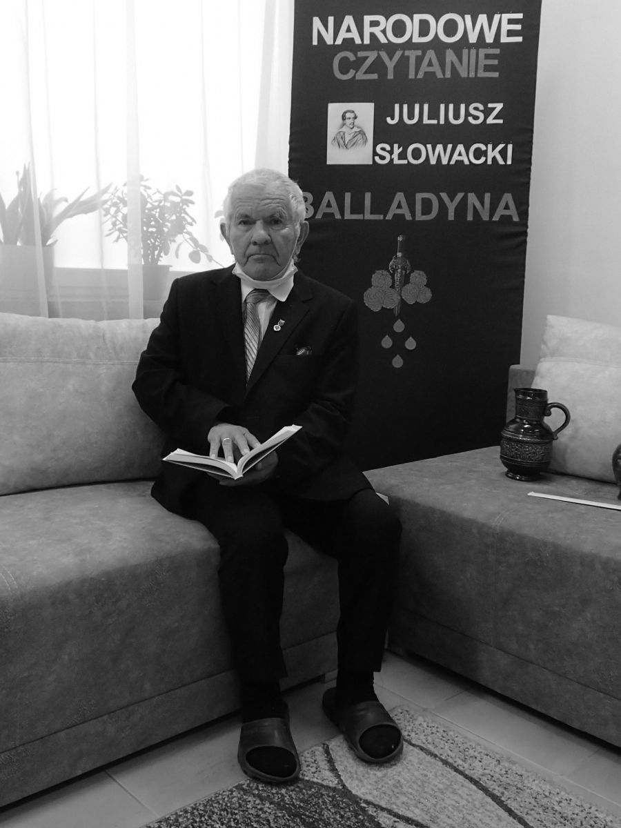 Roman Kościelski (1944-2021) - wieloletni radny Rady Miejskiej w Łęcznej, społecznik, a także zapalony wędkarz. Zmarł 6 listopada 2020 r. 