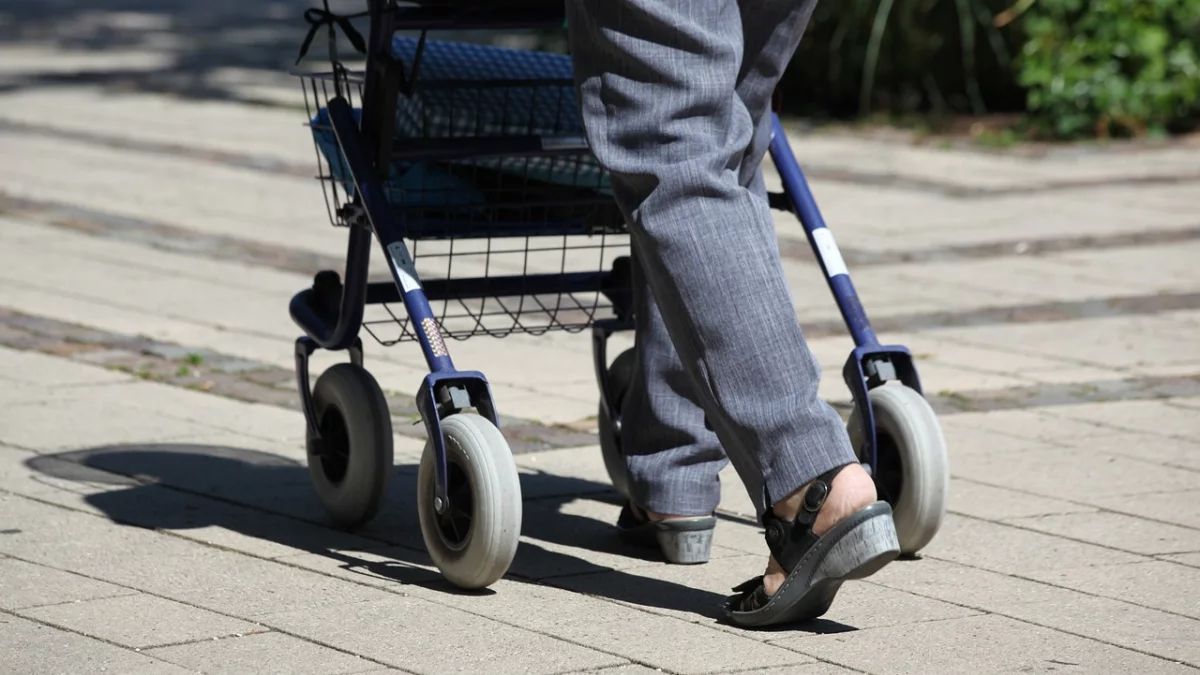 Zostawiła chodzik w sklepie i powiedziała, że jedzie do Łęcznej. 87-latka odnaleziona - Zdjęcie główne