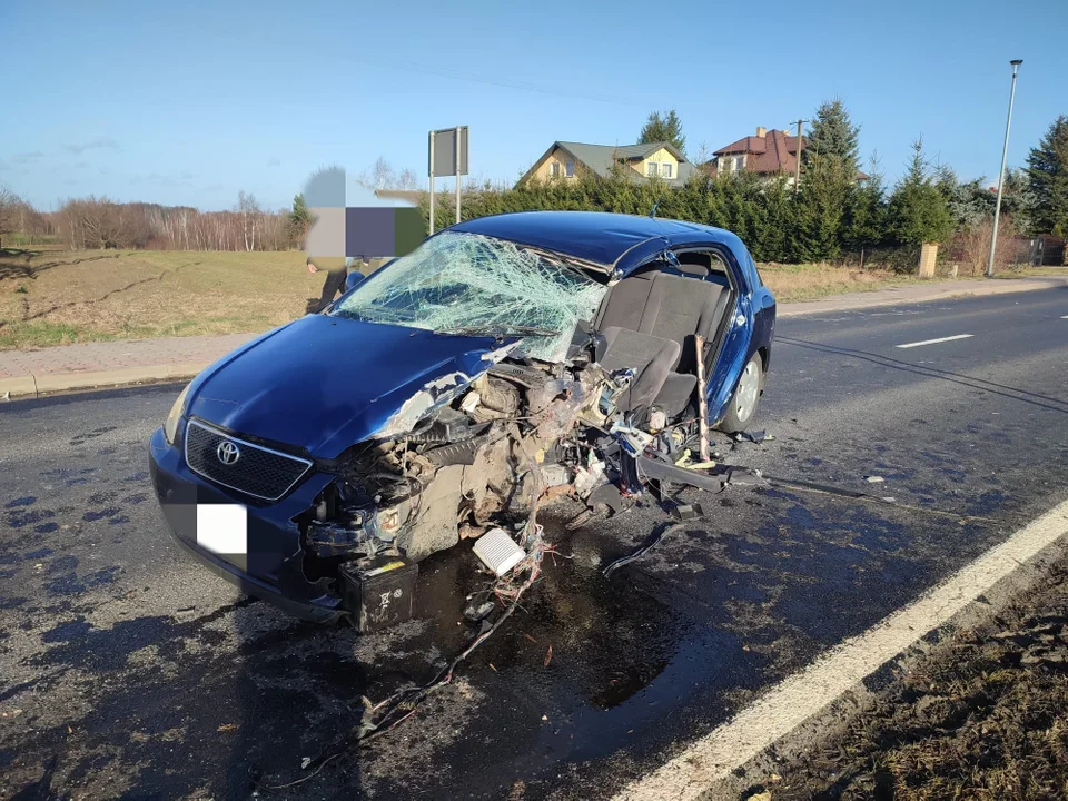 Powiat łęczyński: Wypadek samochodowy na DK 82. Są ranni - Zdjęcie główne