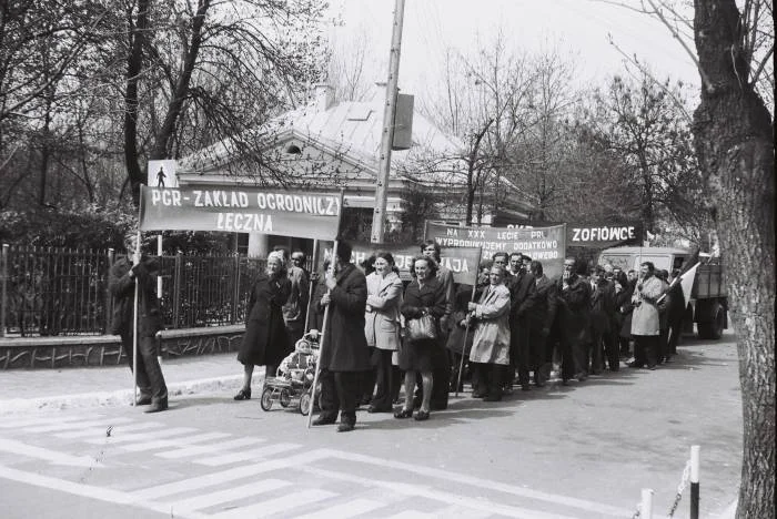 1-majowa Łęczna na fotografiach Bogumiła Brodzisza - Zdjęcie główne