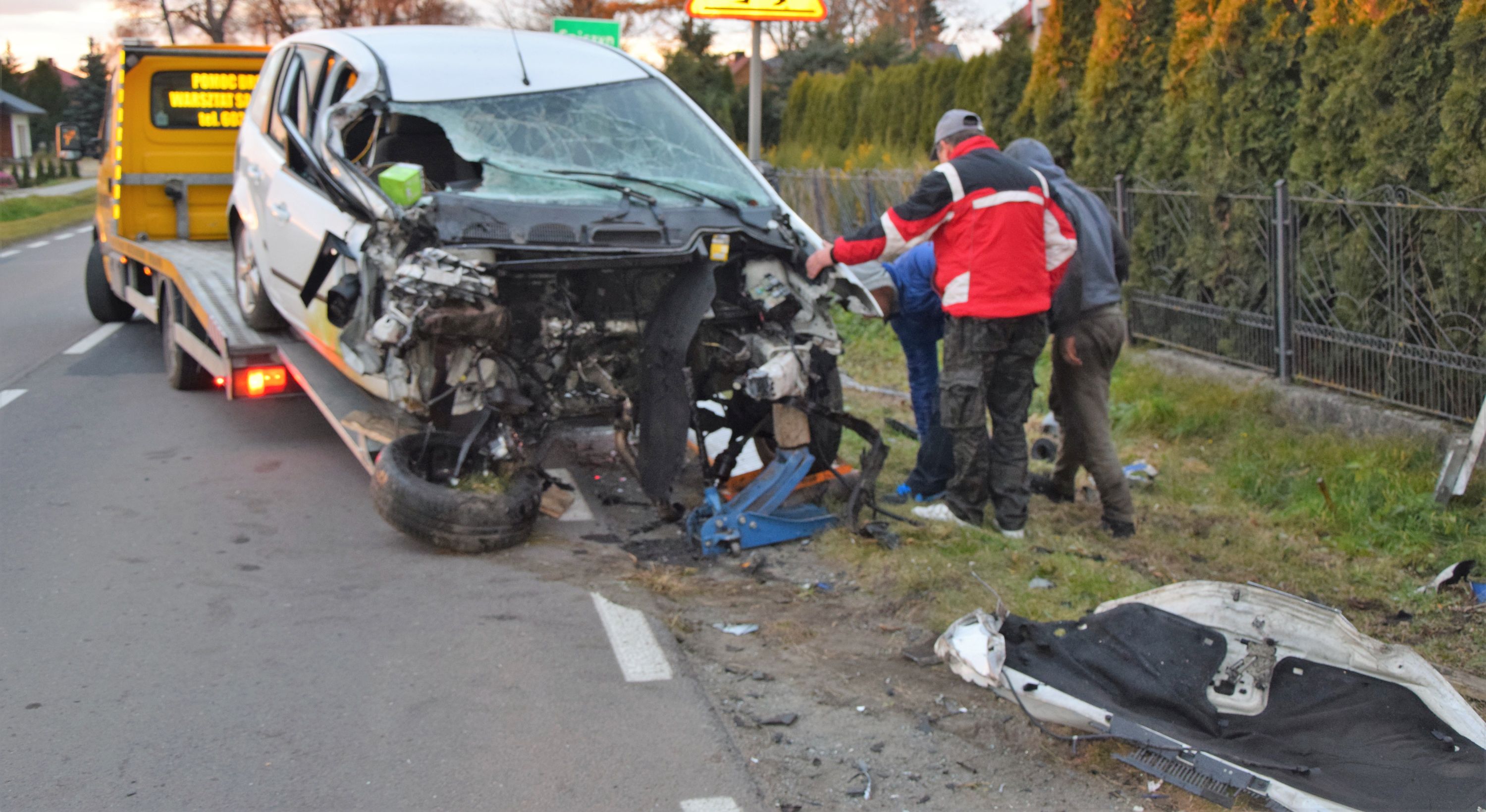 Kijany: Kierowca prawdopodobnie zasnął za kierownicą - Zdjęcie główne