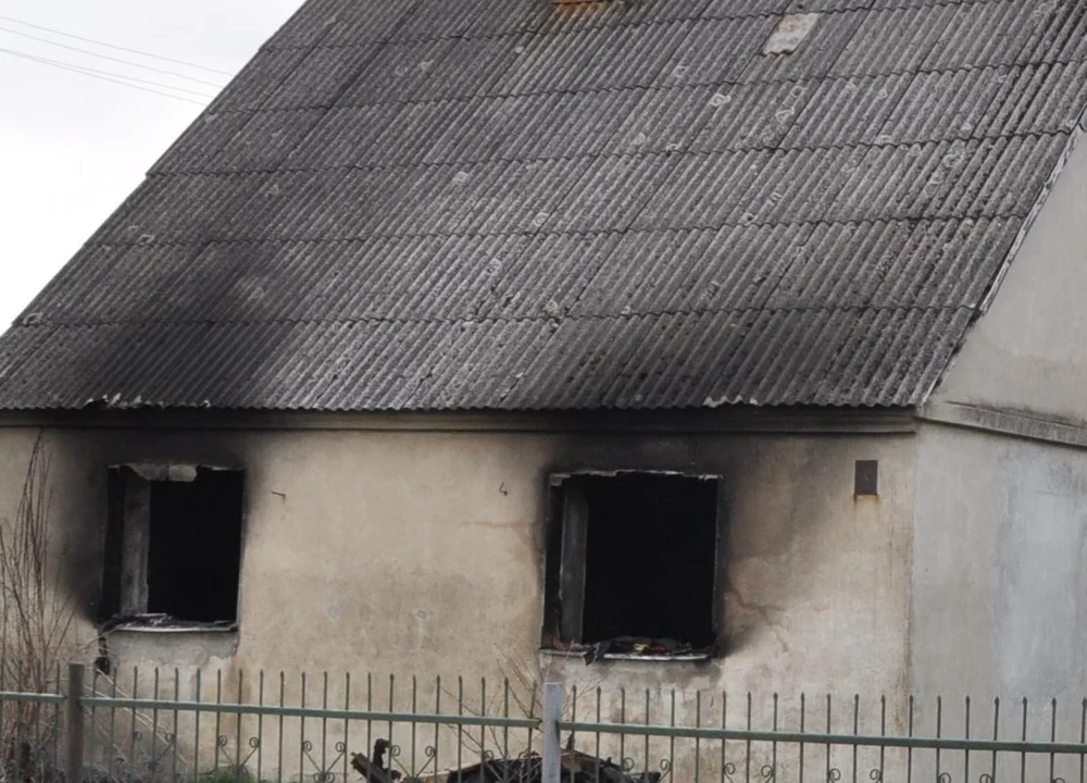 Gmina Biała Podlaska : Tragiczny pożar domu. Nie żyje jedna osoba - Zdjęcie główne