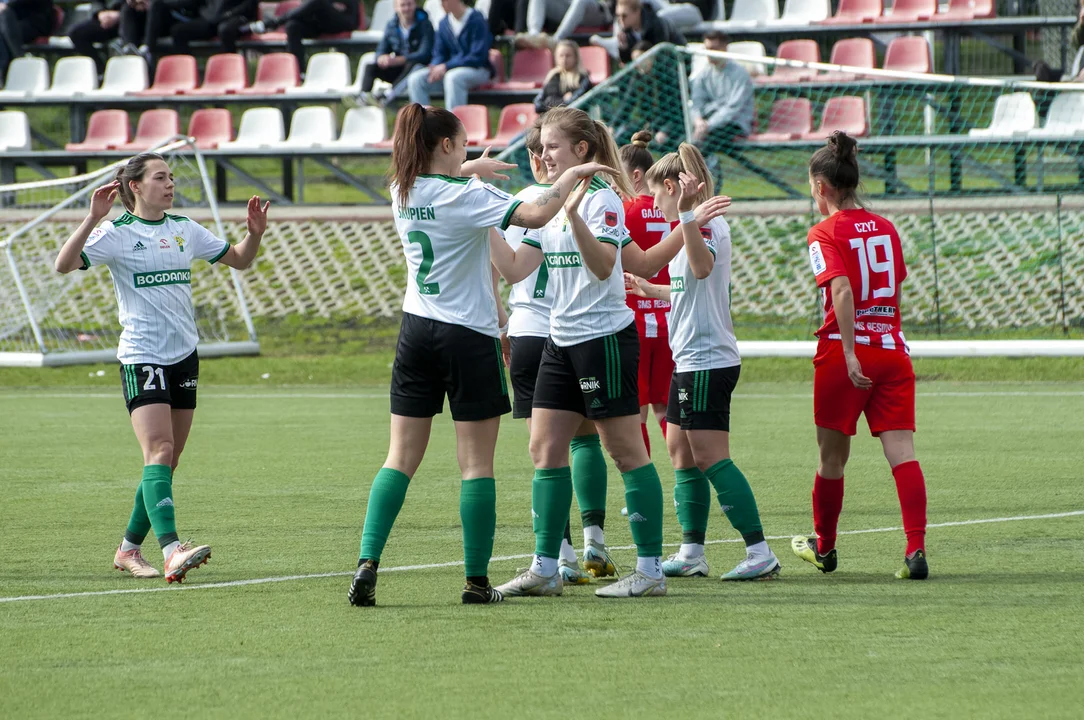 Resovia II Rzeszów - GKS Górnik Łęczna. Piłkarki zielono-czarnych w ćwierćfinale Orlen Pucharu Polski - Zdjęcie główne