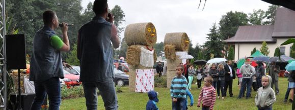 Deszczowe Gminno-Parafialne Święto Plonów (ZDJĘCIA) - Zdjęcie główne