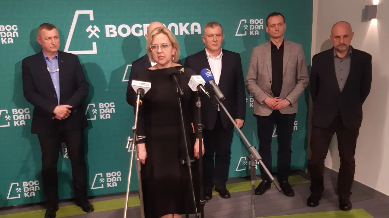 Minister klimatu w Bogdance. Związkowcy pytali ją o koncesje na nowe złoża i budowę pola Ostrów - Zdjęcie główne
