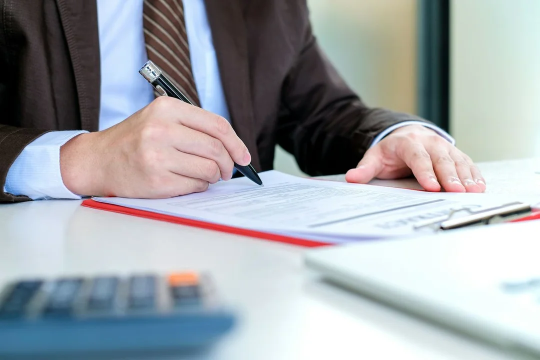 Jakie są opłaty w postępowaniu odwoławczym przed Krajową Izbą Odwoławczą? - Zdjęcie główne