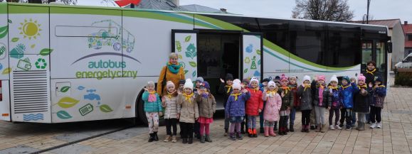 Energetyczny autobus zawitał w Łęcznej - Zdjęcie główne