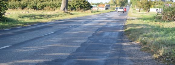  Nie będzie budowy drogi nad jeziora. Kasa poszła do powiatu marszałka - Zdjęcie główne