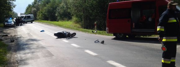 Wypadek w Dąbrowie, ranny szesnastoletni motorowerzysta - Zdjęcie główne