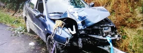 „Pożyczył” auto od kolegi i je rozbił na latarni - Zdjęcie główne