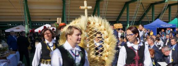 Gala wieńców dożynkowych [ZDJĘCIA] - Zdjęcie główne