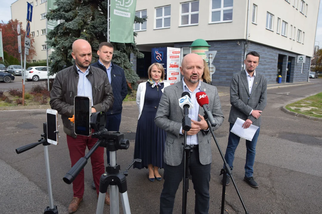 Senator Jacek Bury w Bogdance: PiS uprawia tutaj gierki polityczne  (WIDEO) - Zdjęcie główne