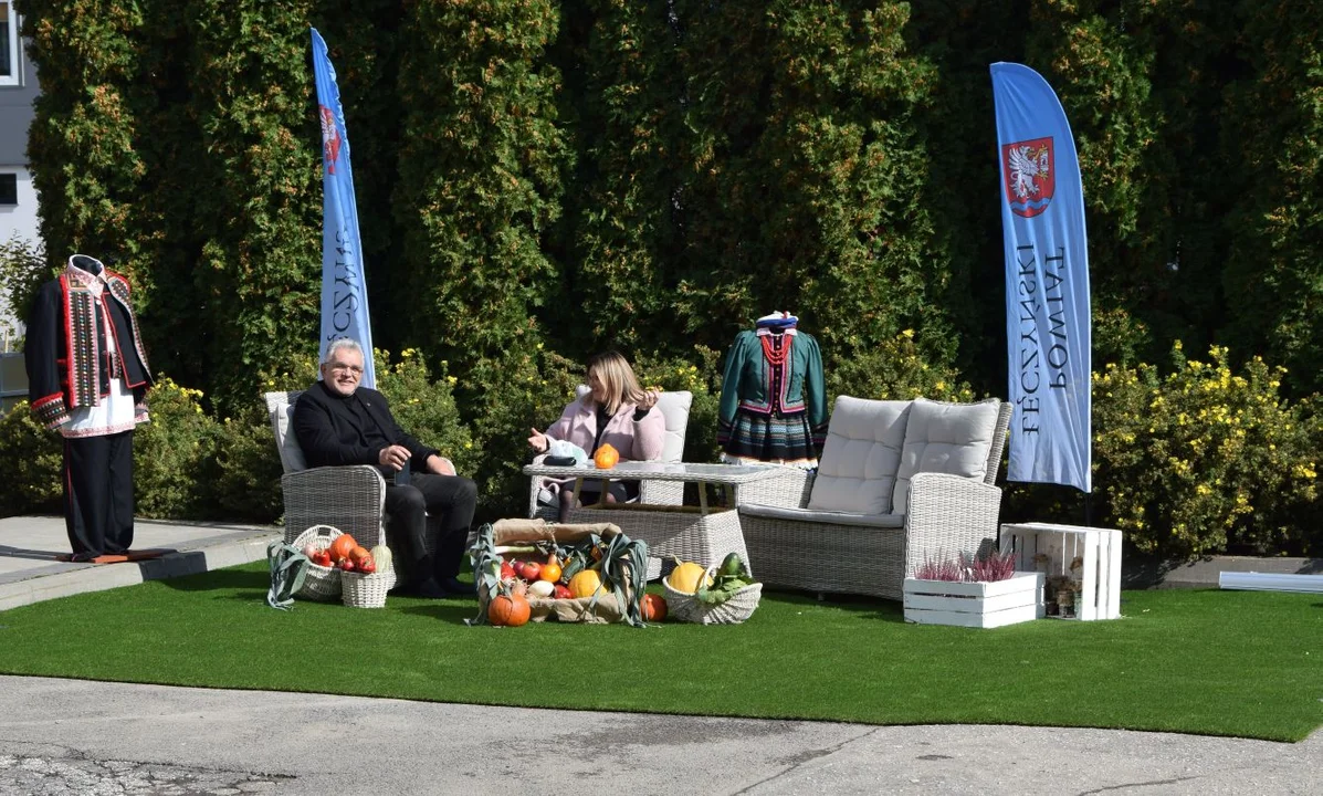 Wygraliśmy w sądzie ze starostą łęczyńskim. Nie chciał podać, ile płaci za materiały w telewizji. A chodzi o grubą kasę - Zdjęcie główne