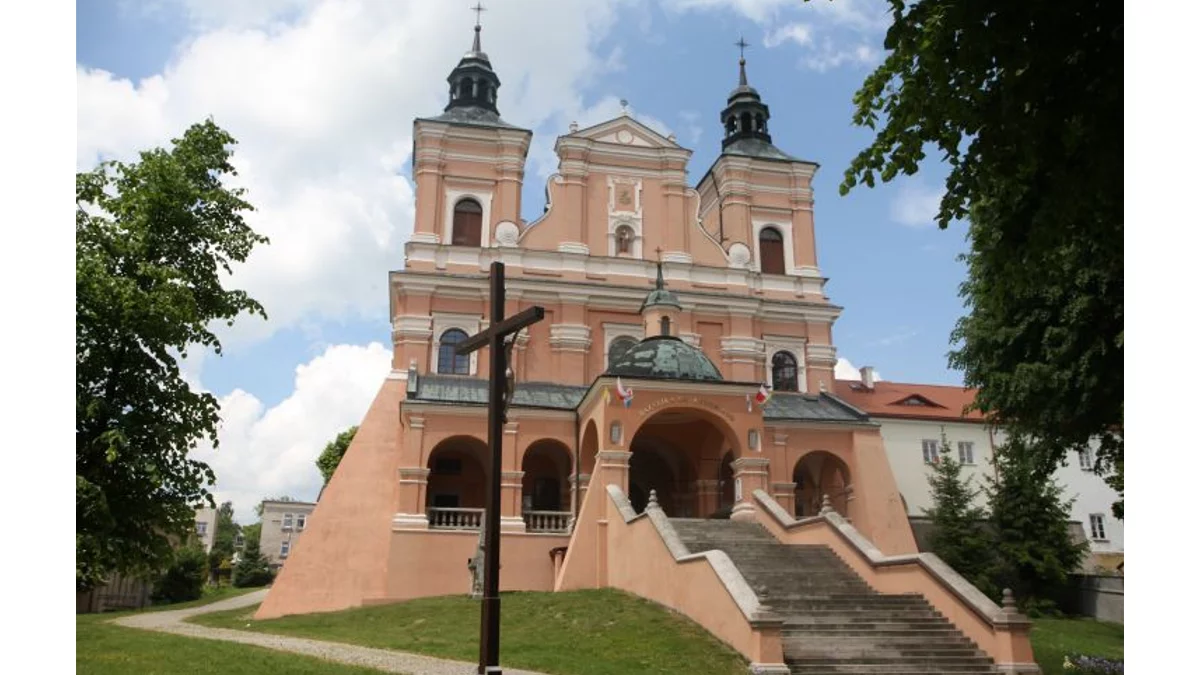 Bernardyni czekają na ... stare graty - Zdjęcie główne