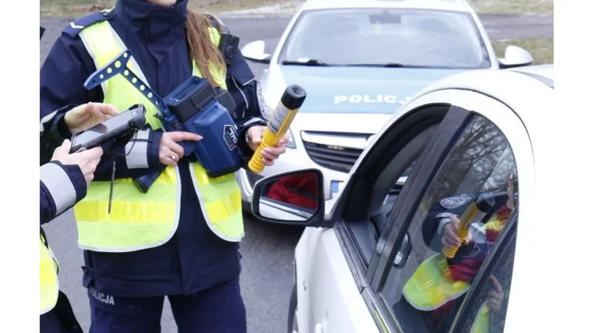 Kolejni kierowcy na "podwójnym gazie" złapani przez zamojskich policjantów - Zdjęcie główne