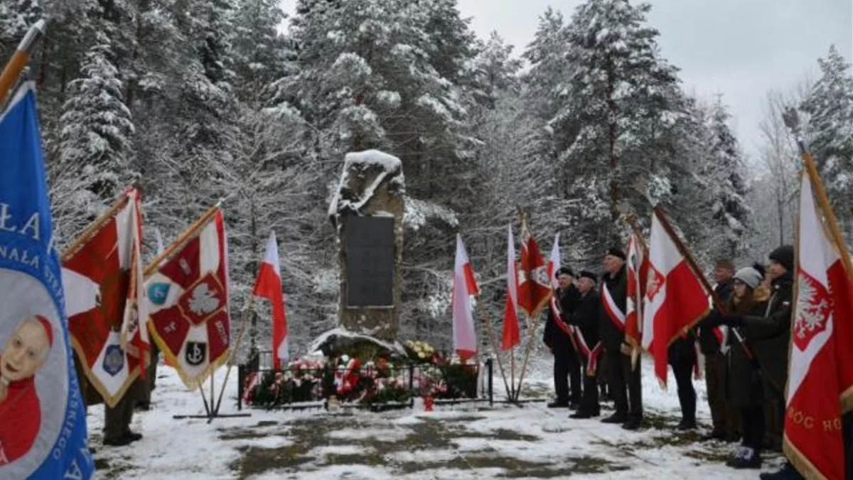 W niespełna godzinę zginęło kilkadziesiąt osób - Zdjęcie główne